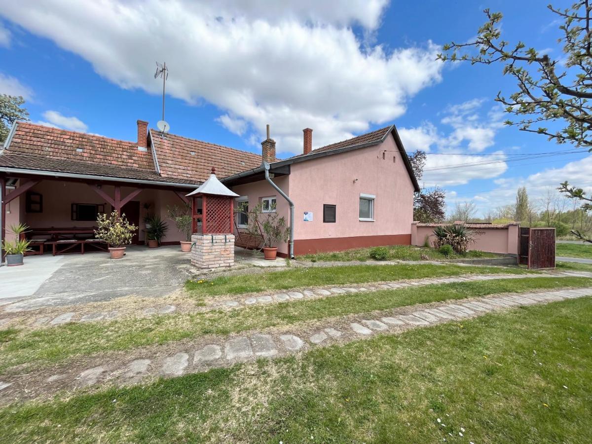 Holiday Home Szulok Bagian luar foto