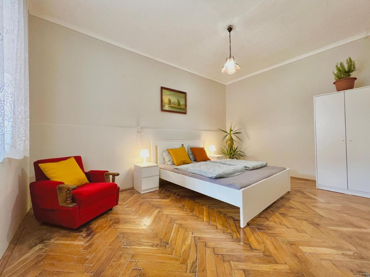 Holiday Home Szulok Bagian luar foto
